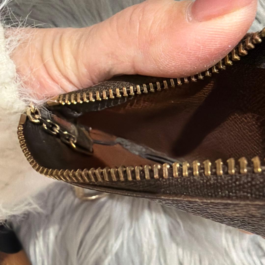 Louis Vuitton モノグラム ケース　ポシェットクレ