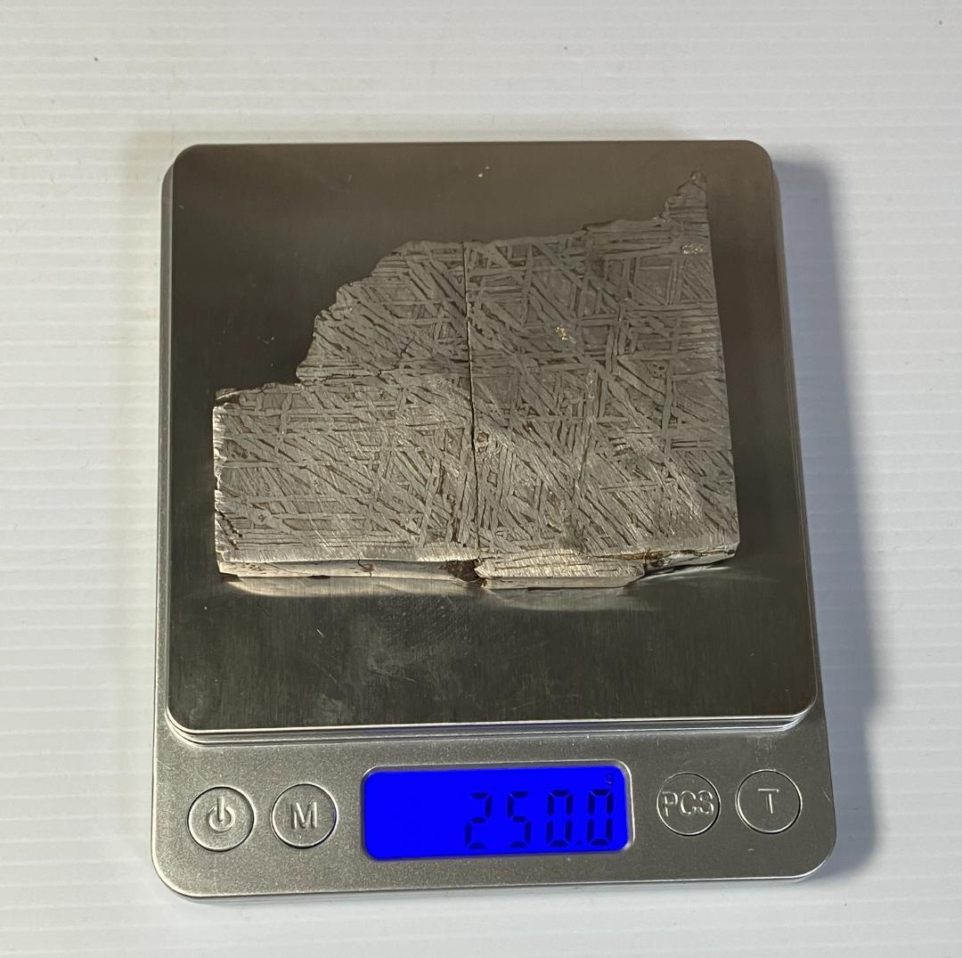 ※特大レア アルタイ隕石 本物 250.0g 鉄隕石 原石 断片 破片