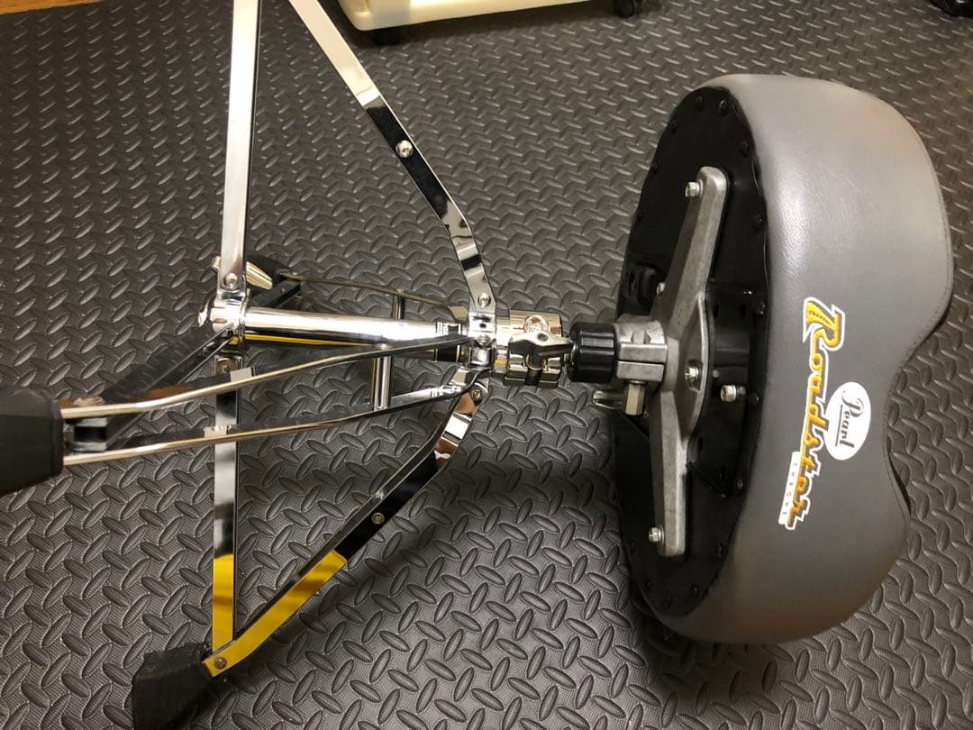 Pearl Roadster ドラムスローン　D-2000