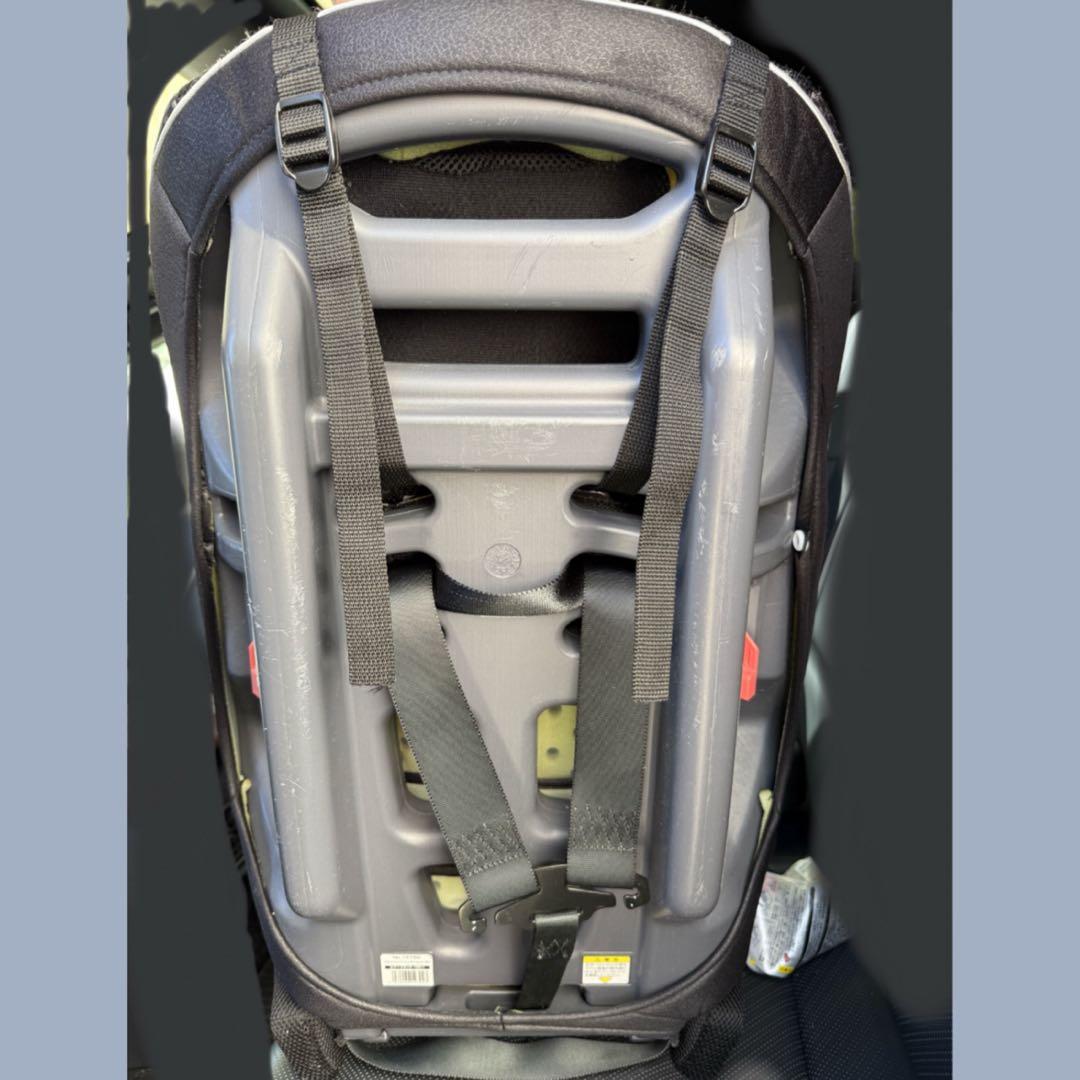 Combi ジュニアシート ブラック