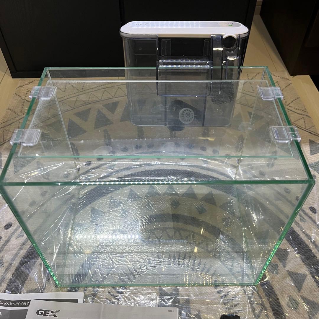 GEX 60センチ曲げガラス水槽　水槽台　ポンプ　水槽備品　小さい水槽まとめ売り