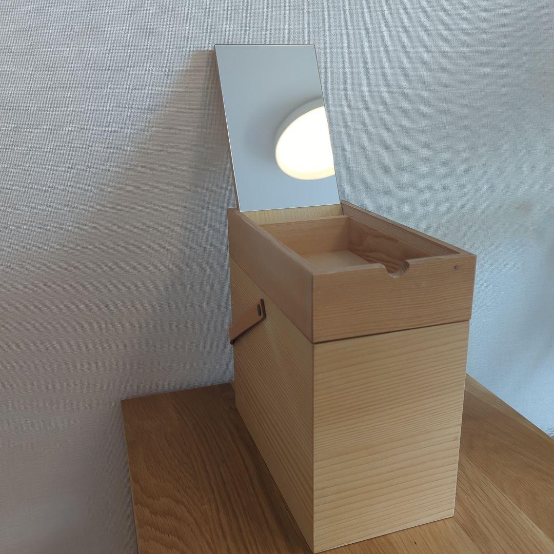 北欧暮らしの道具店のメイクボックス