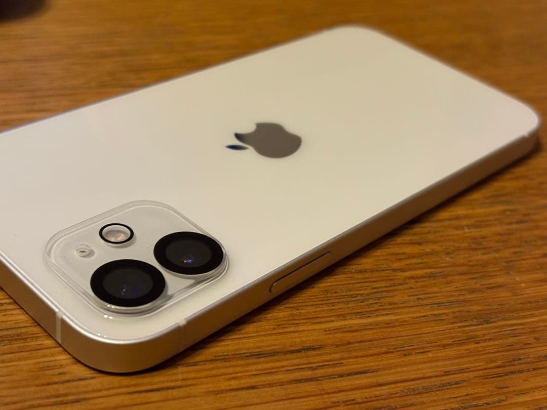 Apple iPhone 12 128GB ホワイト・91%・美品傷なし