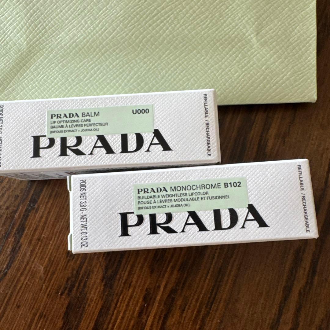 PRADA beautyモノクロームリップカラーB102＆リップバーム　U000