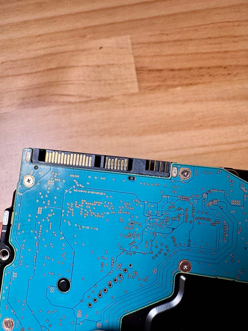 Toshiba 16TB HDD FW 4303 3.5インチ SATA 美品