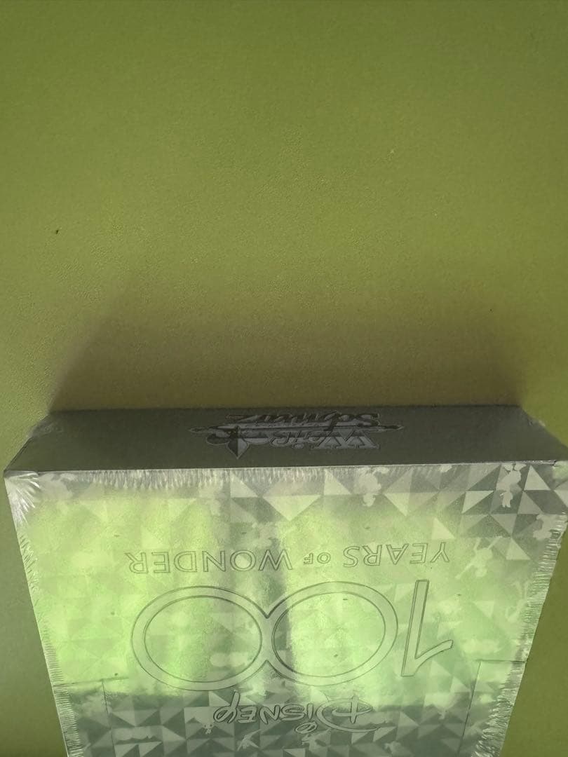 Disney100 新品未開封シュリンク付き　ヴァイスシュヴァルツ