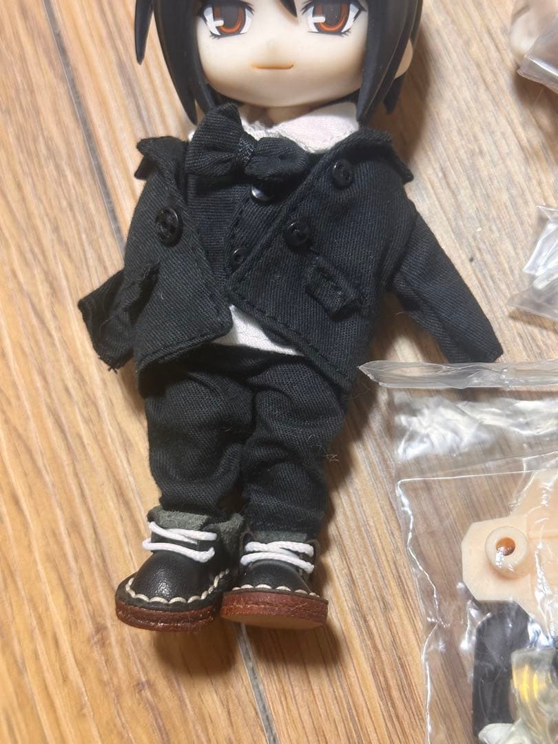 黒執事　ねんどろいど　セバスチャン　フィギュア　黒猫　悪魔