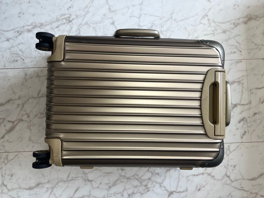 RIMOWA リモワ スーツケース トパーズチタニウム 32L