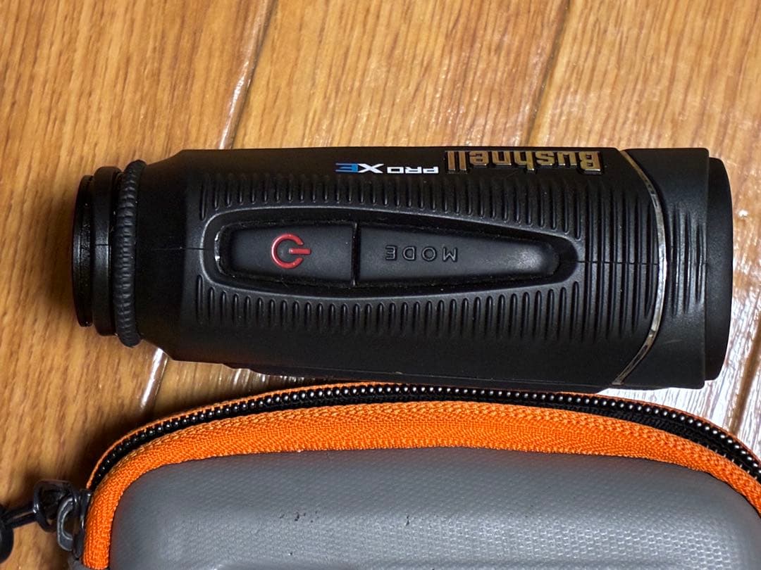 Bushnell Pro XEゴルフ用距離計