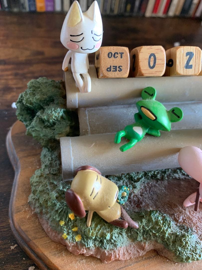 どこでもいっしょ　万年カレンダー