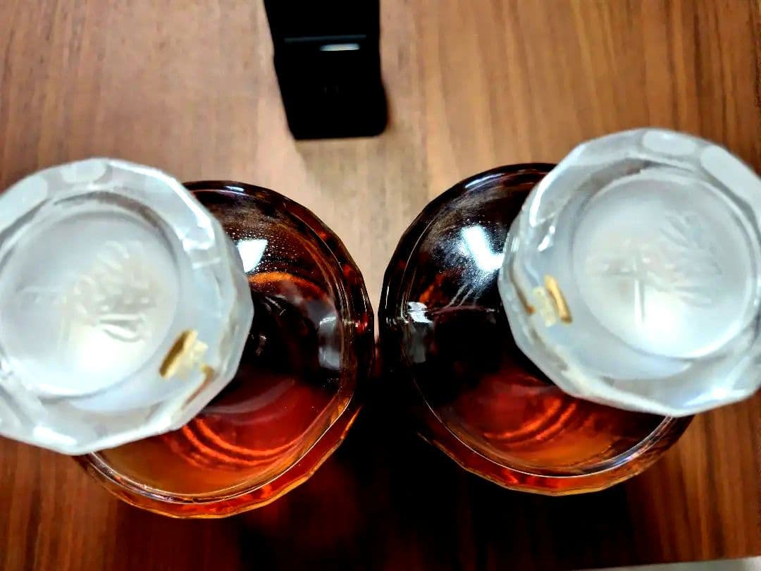 サントリー　響　Japanese Harmony 700ml 2本