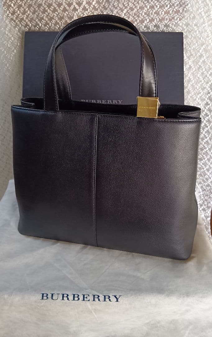 バーバリー レザー トートバッグ ノバチェック 金属金具 ブラック 黒