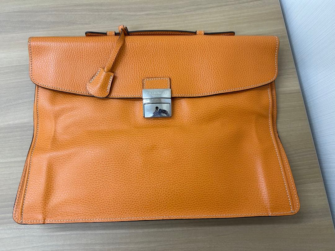 マリネッラ ソットブラッチョ 定価88,000円　オレンジ　袋付き