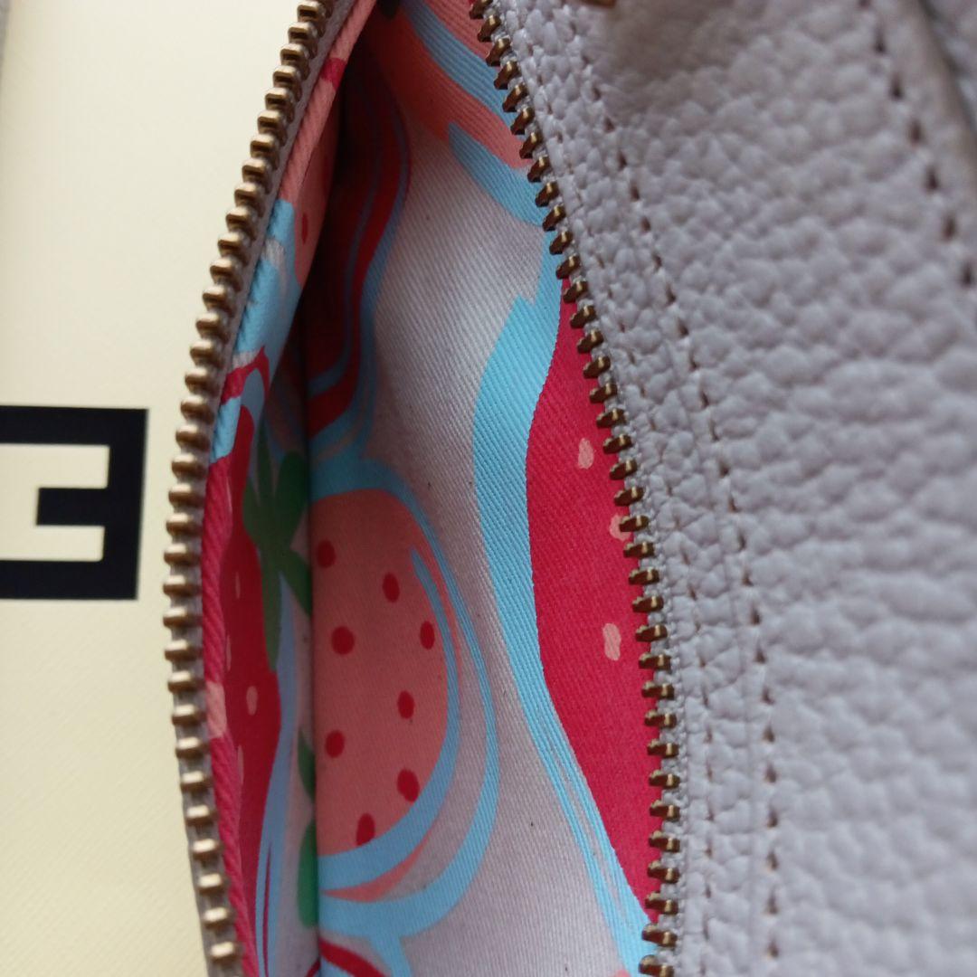 【IANNE】オムレット2wayショルダーバック（希少な赤い苺柄内装）