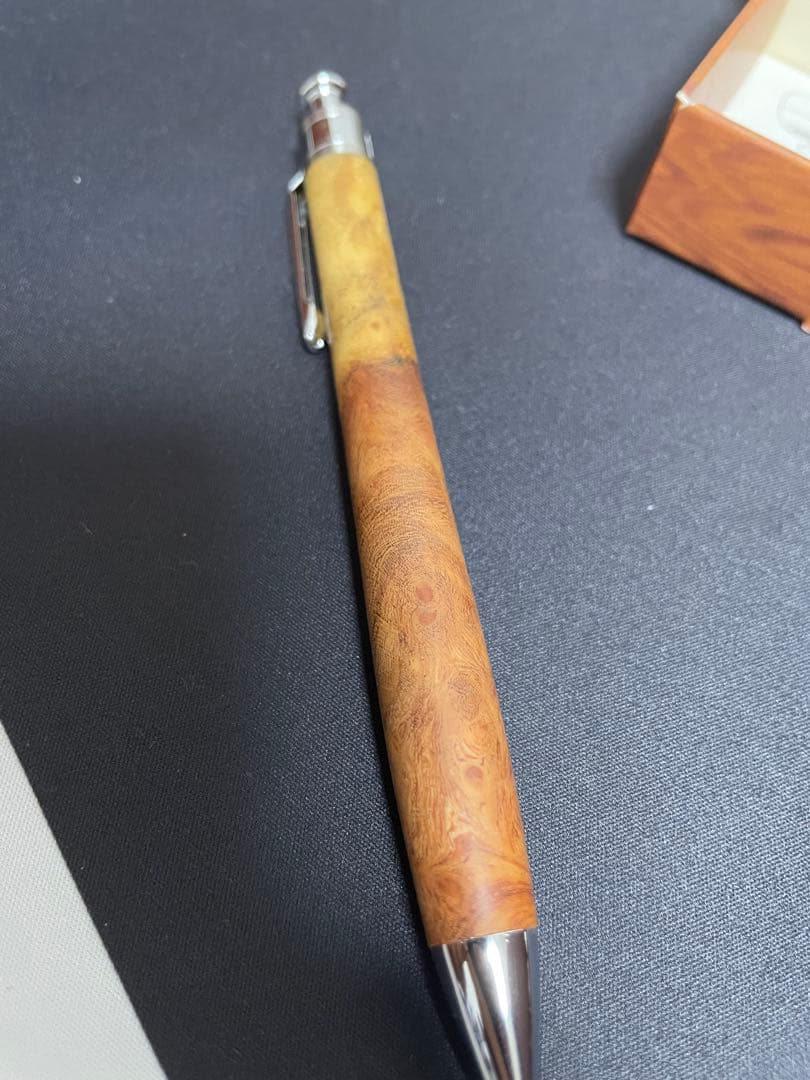 【美品】　工房楔　花梨紅白　0.5mmシャープ　木軸