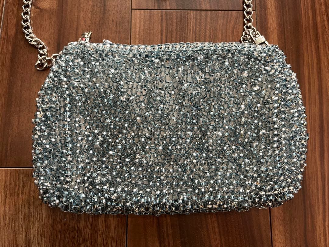 【美品】アンテプリマ クラッチバッグ （チェーンストラップ）