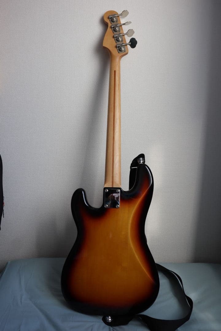 Fender Japan Precision Bass ケース付き