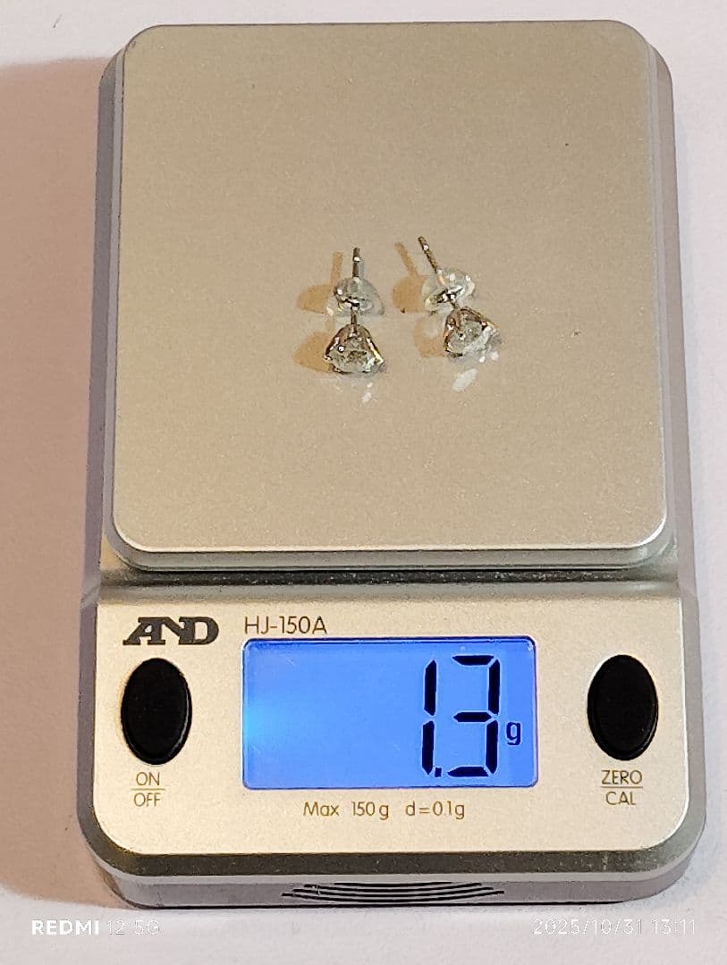 chihuahua_love 天然ダイヤモンド Pt900ピアス