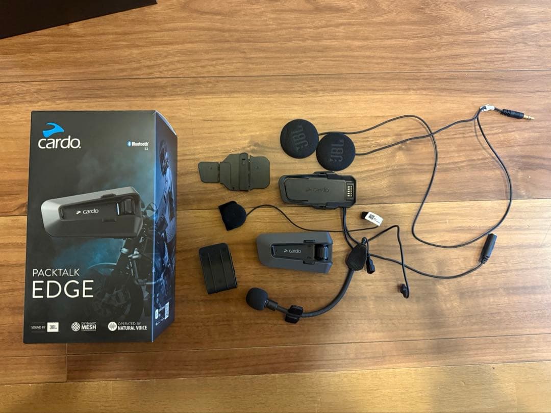 Cardo Packtalk Edge Bluetoothインカム