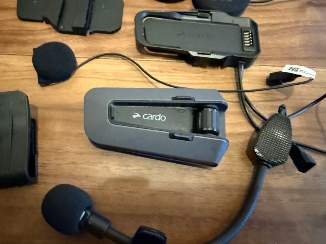 Cardo Packtalk Edge Bluetoothインカム