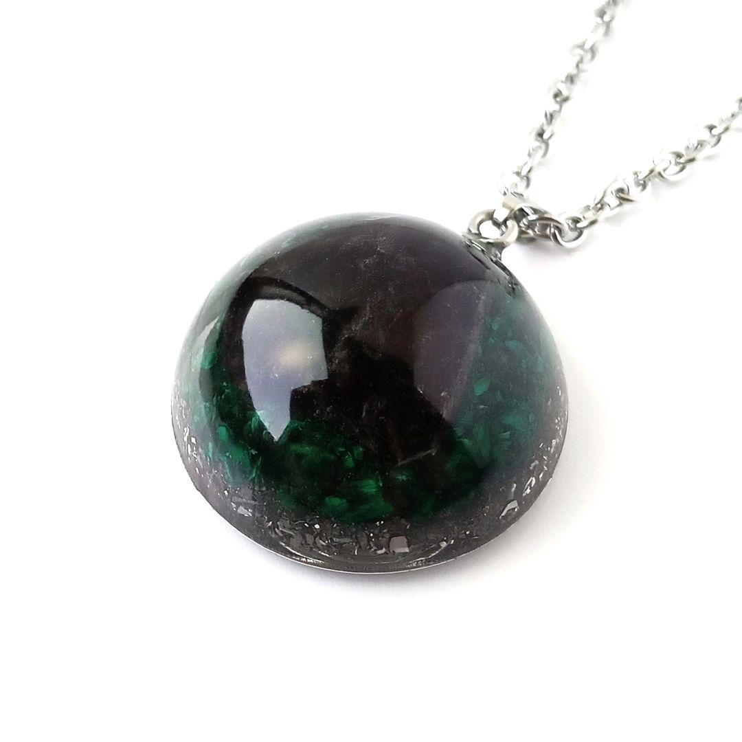 オルゴナイト｜持ち主を悪いものからひたすら守る！｜天然色モリオン×マラカイト