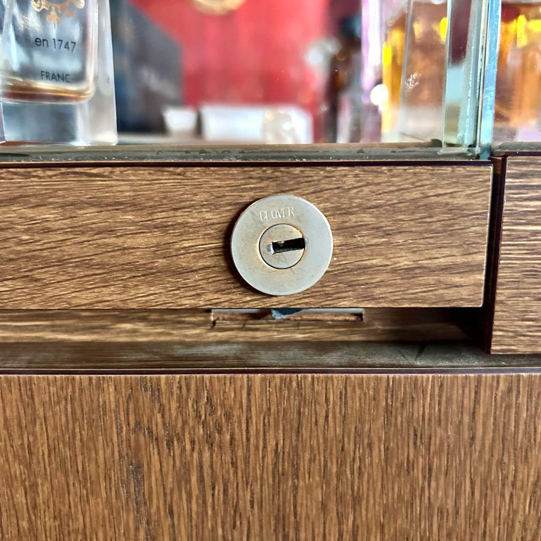 中型木製ガラスショーケース 3引き出し付き