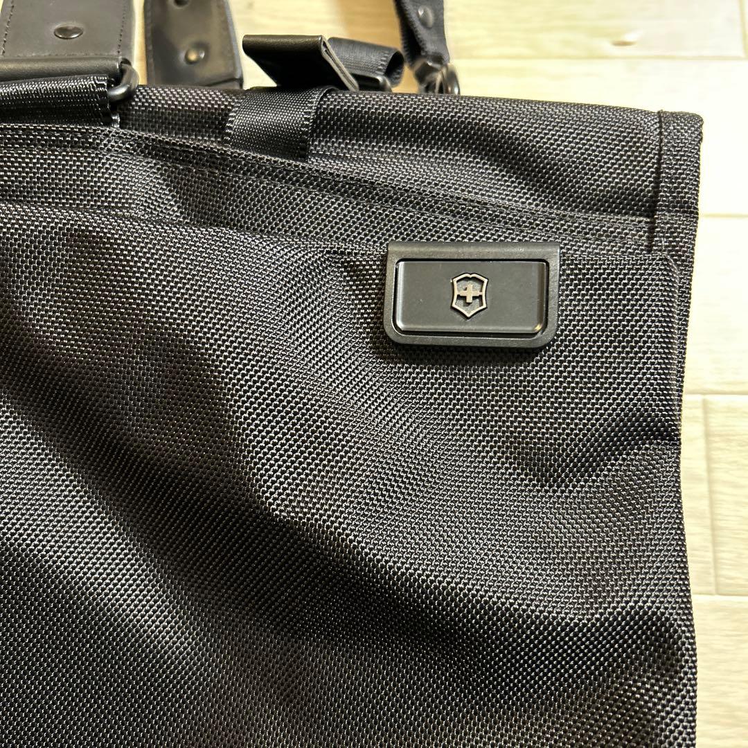 Victorinox ブラック ガーメントバッグ　ビクトリノックス