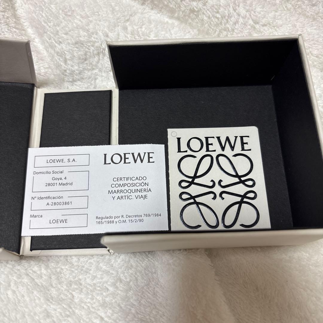 LOEWE ロゴ ゴールドブローチ