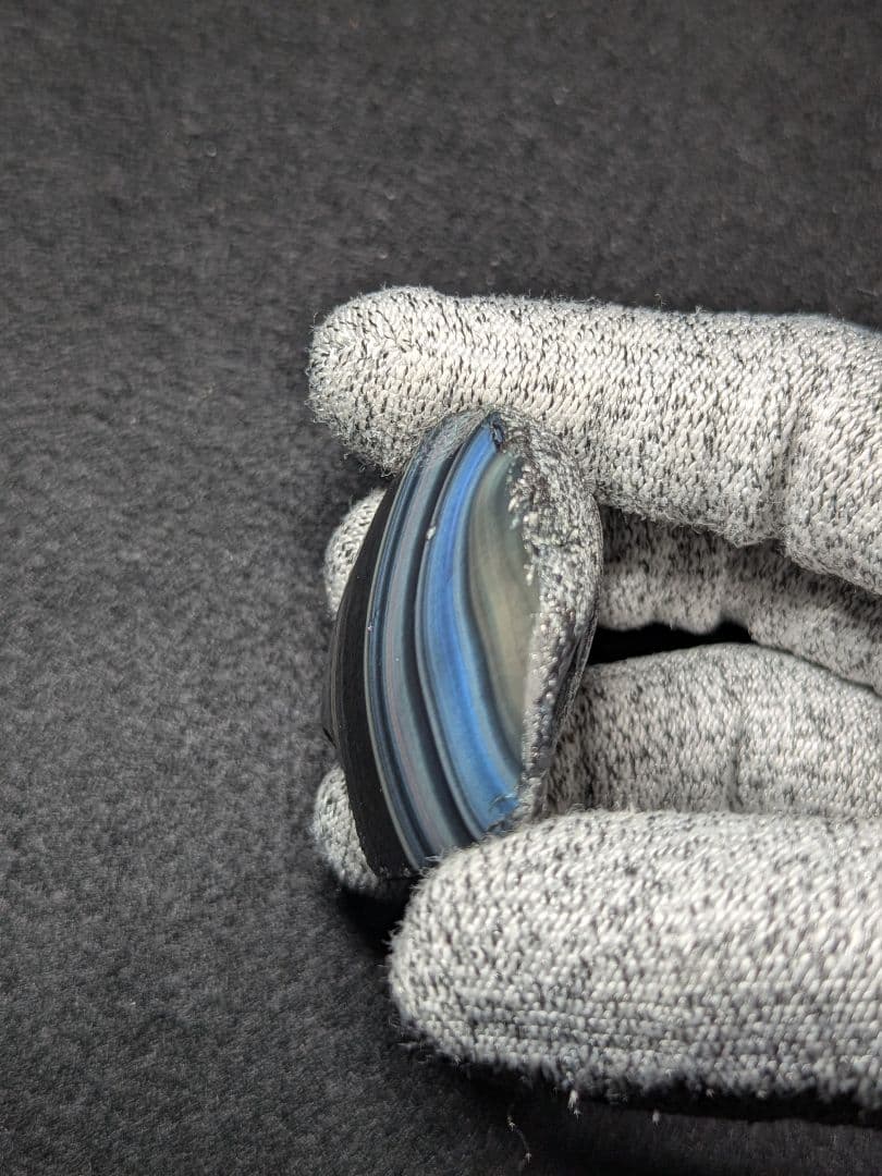 【研磨品】十勝石玲瓏　北海道産レインボーオブシディアン　十勝石　玲瓏石　黒曜石