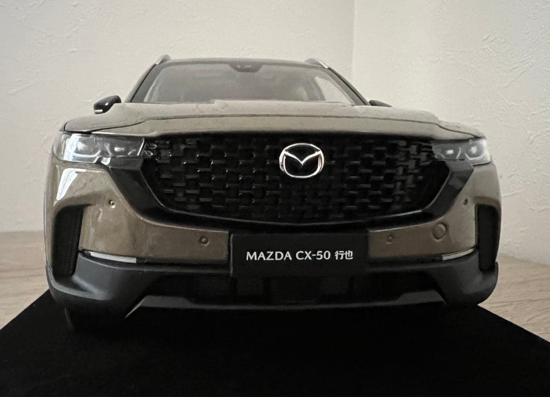 マツダ MAZDA CX-50 1/18 ミニカー
