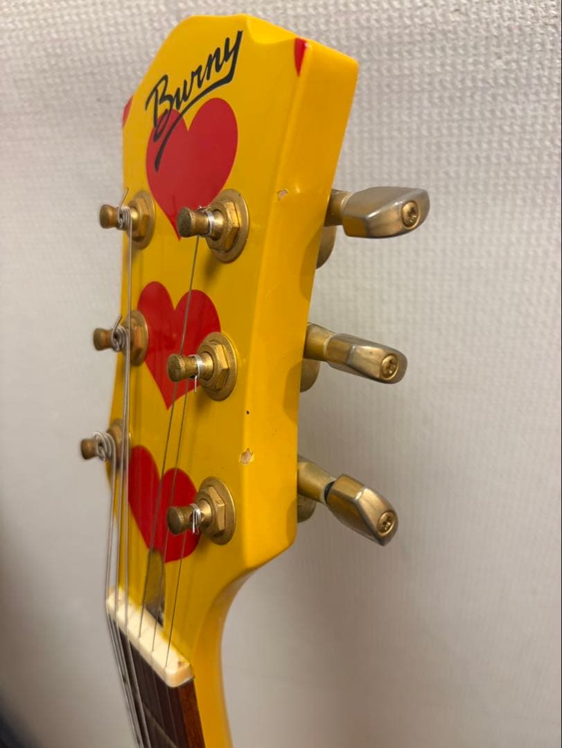 FERNANDES BURNY イエローハートJr hideモデル ミニギター