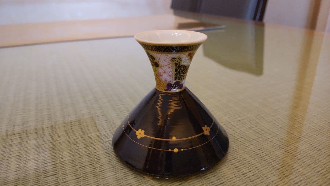 酒器盃、金箔装飾 木箱付き