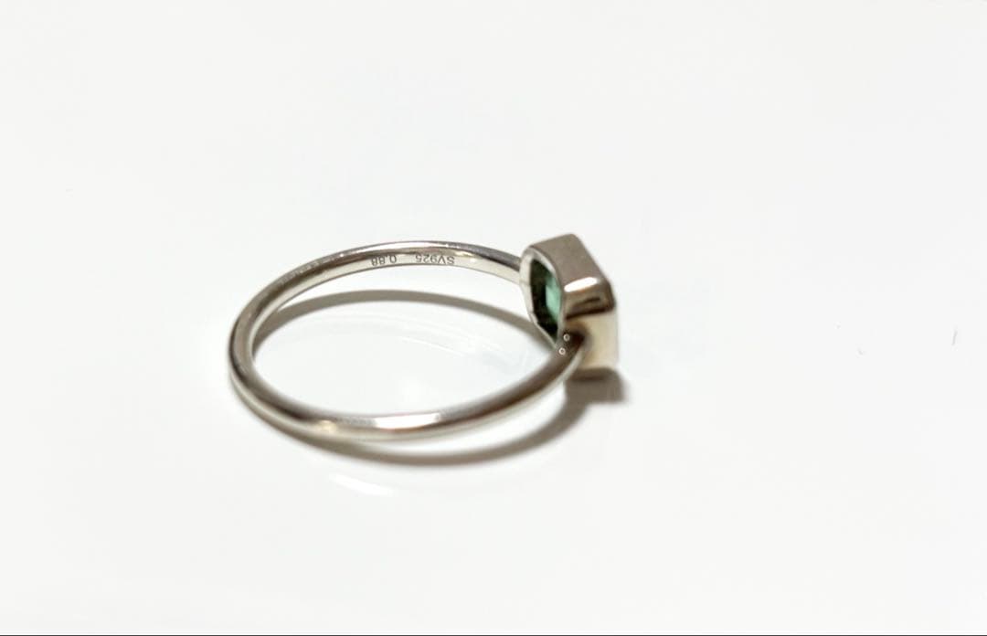 コロンビア産　エメラルド　silver925 リング　12.5号