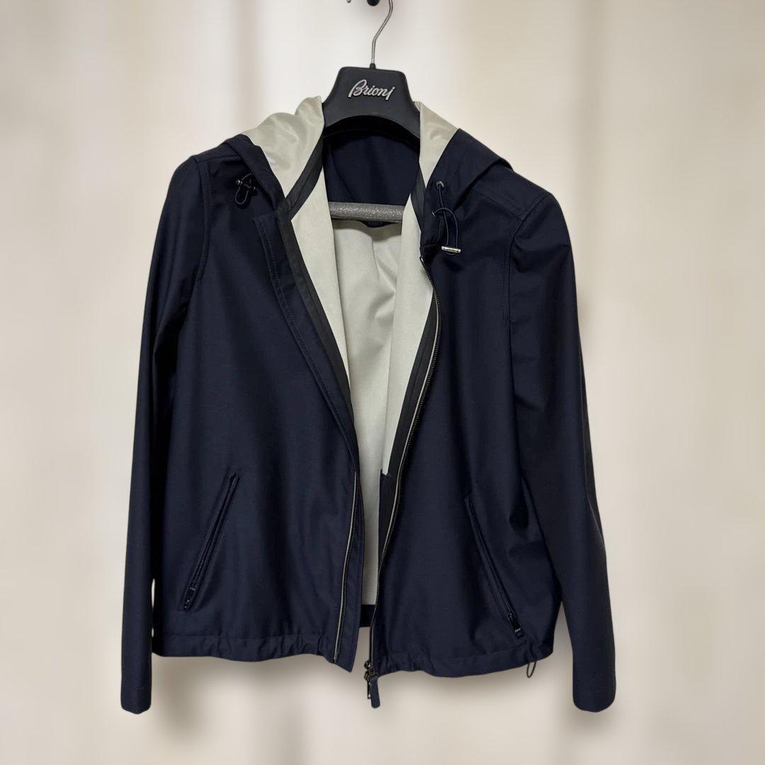 【値下げ】Brioni フード付きナイロンジャケット