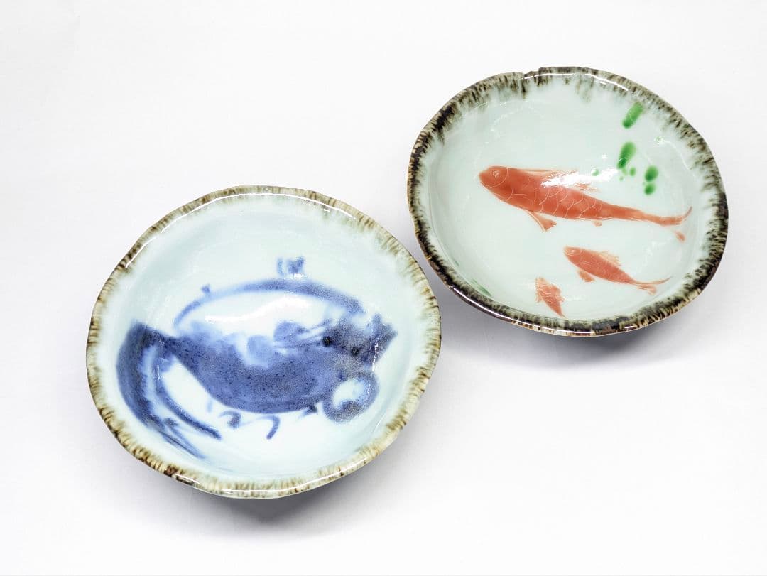 斉山窯 太田恵 作 赤絵 魚文 碗＆染付 蟹文 碗 セット