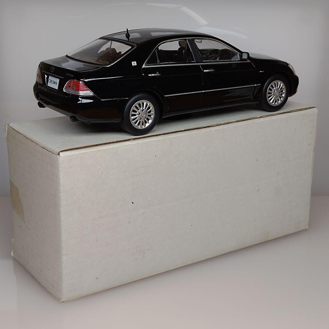 トヨタ クラウン 180 ゼロクラウン カラーサンプル 202ブラック 非売品