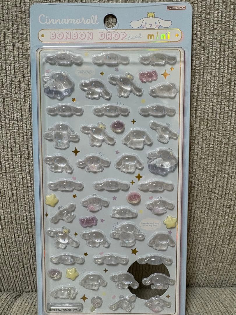 サンリオ ボンボンドロップシール８種 キティ マイメロ クロミ シナモン プリン