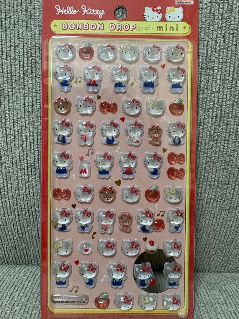 サンリオ ボンボンドロップシール８種 キティ マイメロ クロミ シナモン プリン
