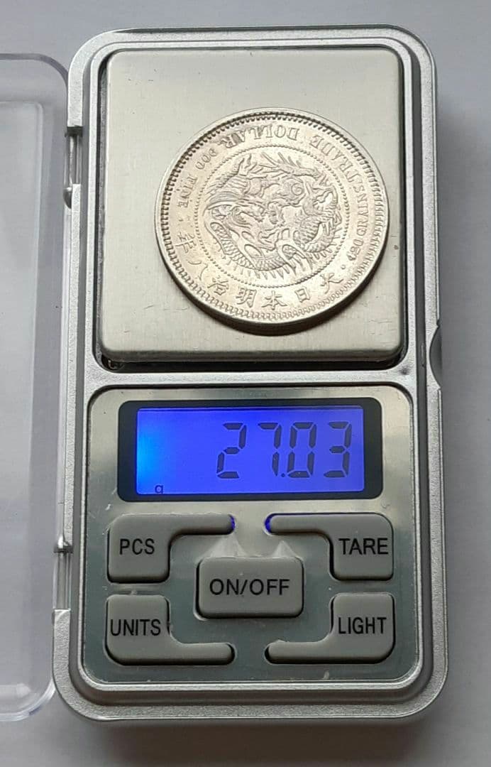 明治8年　貿易銀 1円銀貨