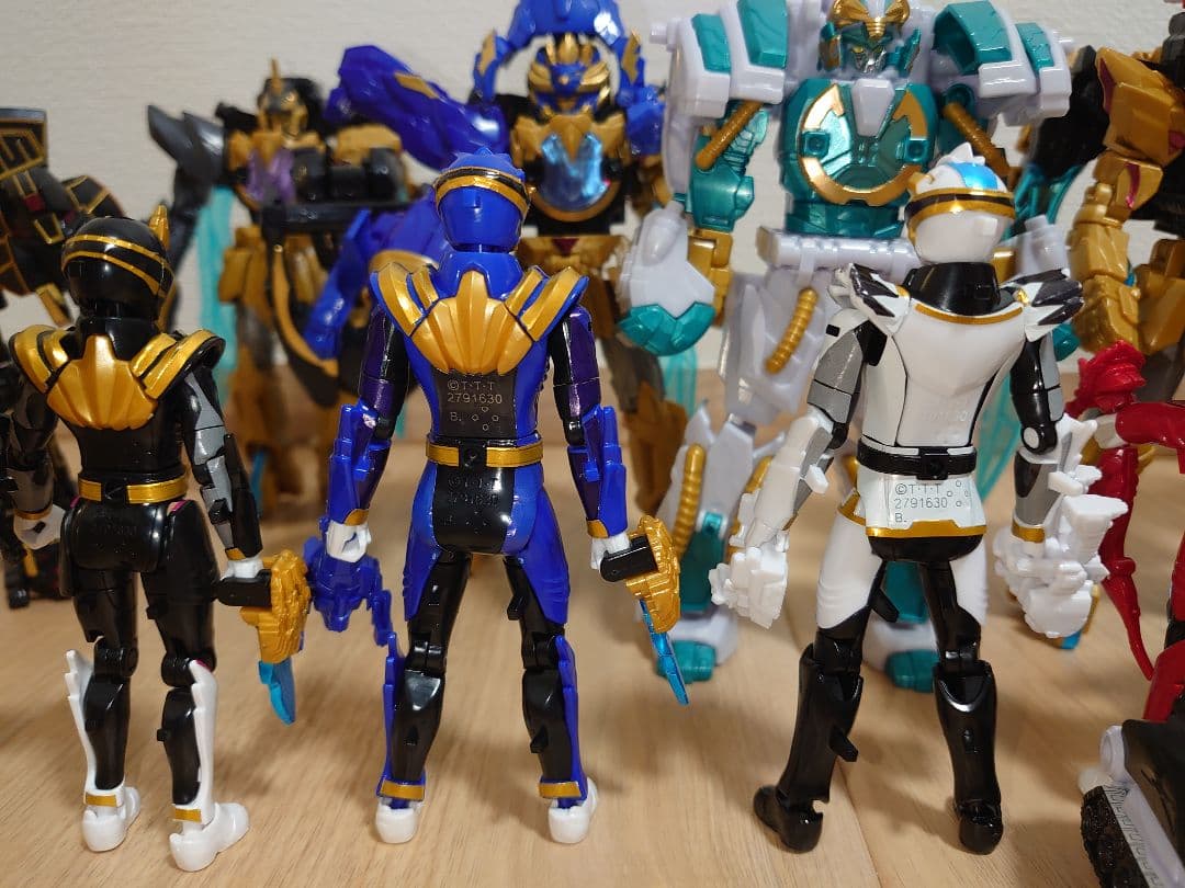 ミニプラ　テガソード　グーデバーン　ブラック大獣神　勇動　ゴジュウジャー