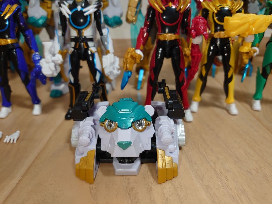 ミニプラ　テガソード　グーデバーン　ブラック大獣神　勇動　ゴジュウジャー