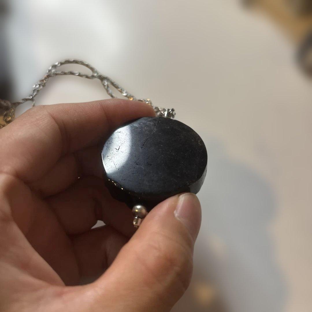 龍のモリオン！ネックレス！すっごいパワー！悪いのを回避してくれるかも！