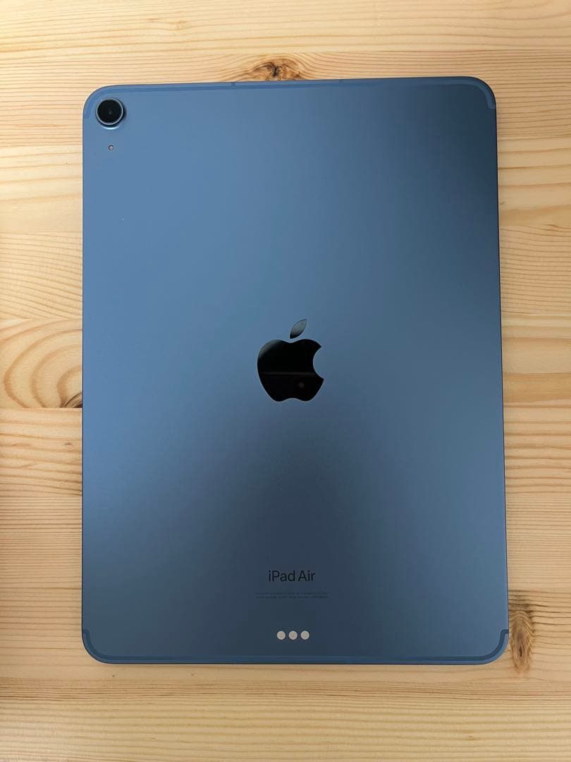 モウ　iPad Air 第5世代 WiFi Cellular 64GB