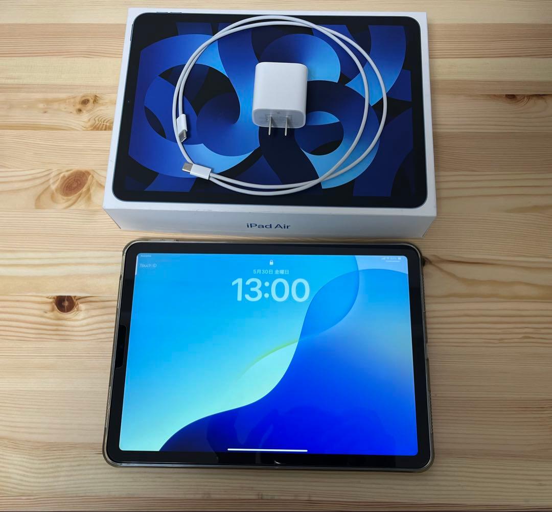 モウ　iPad Air 第5世代 WiFi Cellular 64GB