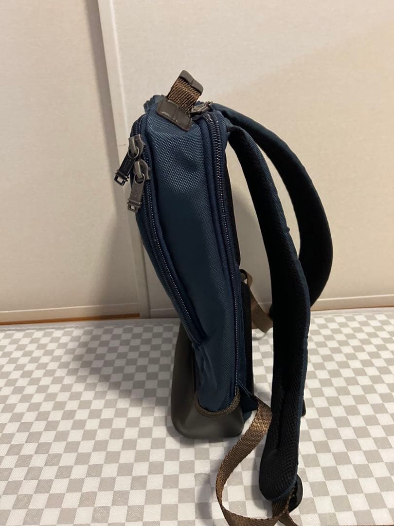 TUMI トゥミ　ネイビー　ビジネスリュック
