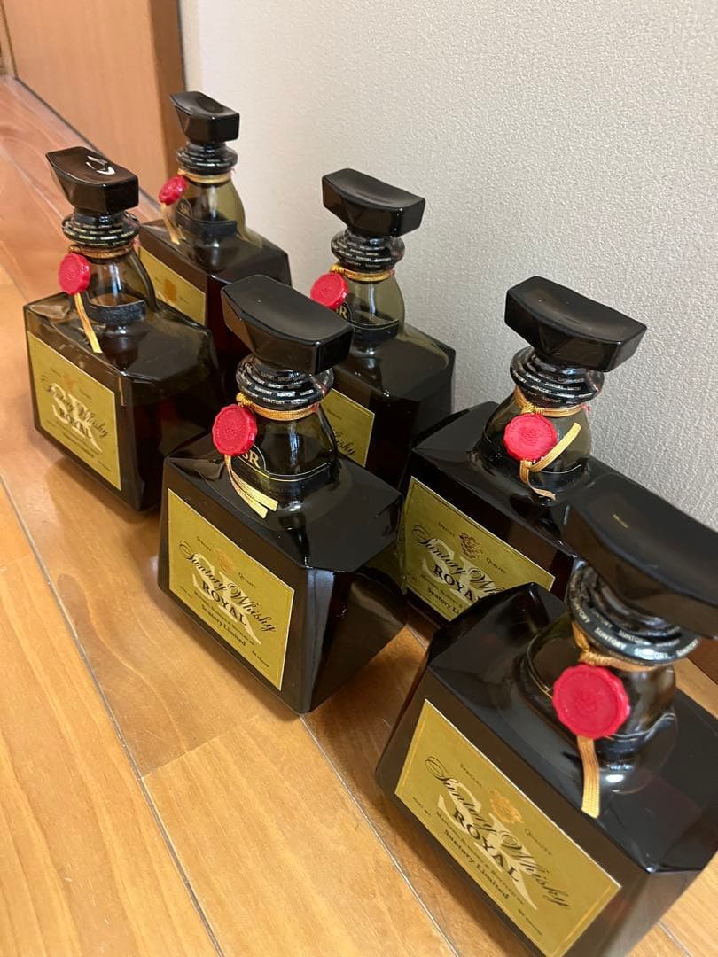 ６本セット1000mlサントリーウイスキー ロイヤル