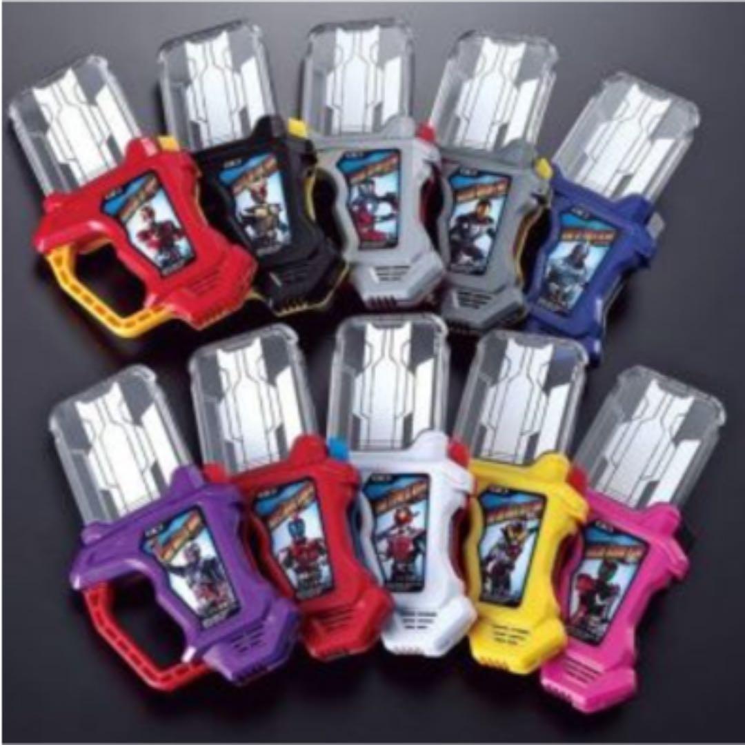 新品未開封★仮面ライダーエグゼイド★プレバン限定 平成ライダーガシャット セット