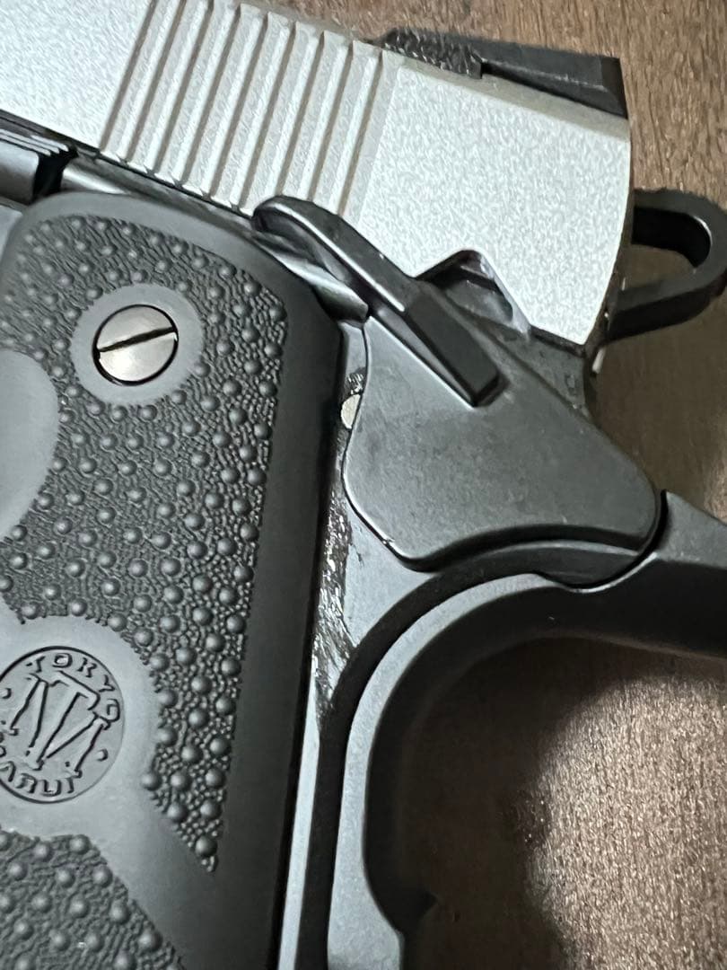 東京マルイ V10 ウルトラコンパクト　V10 Ultra Compact