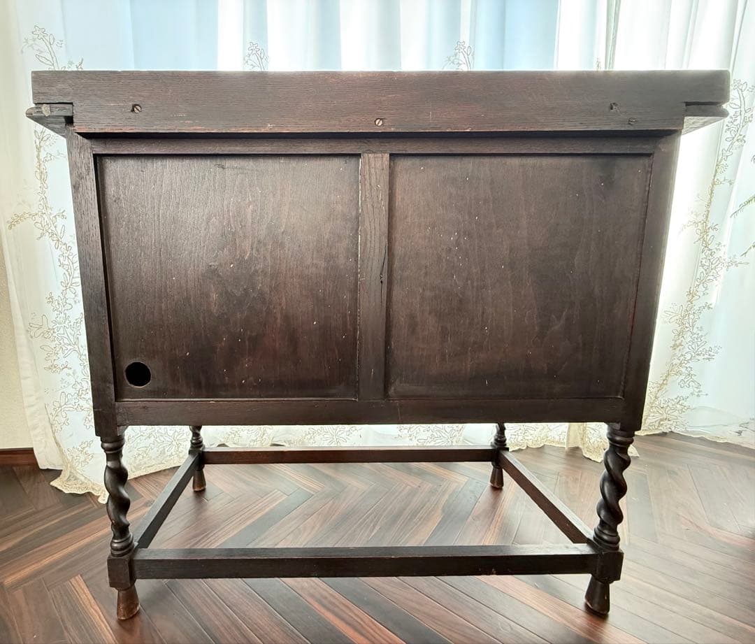 イギリス　アンティーク　オーク サイドボード ジャコビアンリバイバル