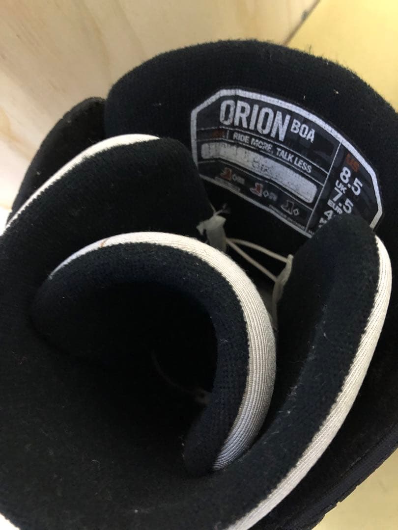 最終値引き　RIDEスノーボードブーツ ORION